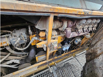 Guindaste sobre esteiras Liebherr HS 853 HD: foto 3