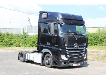 Tractor MERCEDES-BENZ Actros 1848