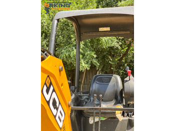 Locação de JCB 8014 CTS JCB 8014 CTS: foto 3