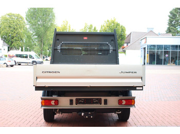 Locação de  Citroën Jumper DoKa Pritsche 2,2 HDi Klima DAB AHK Citroën Jumper DoKa Pritsche 2,2 HDi Klima DAB AHK: foto 4