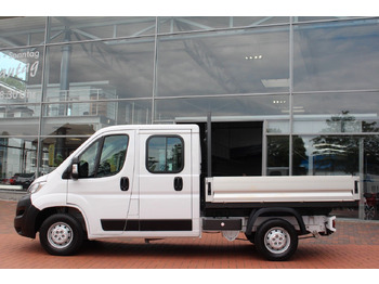 Locação de  Citroën Jumper DoKa Pritsche 2,2 HDi Klima DAB AHK Citroën Jumper DoKa Pritsche 2,2 HDi Klima DAB AHK: foto 2