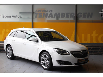 Automóvel OPEL