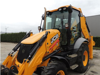 Retroescavadeira JCB 3CX