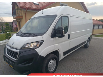 Furgão PEUGEOT Boxer