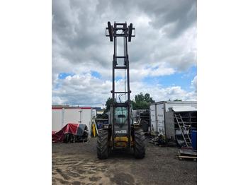 Empilhador todo-o-terreno MANITOU M 26-4