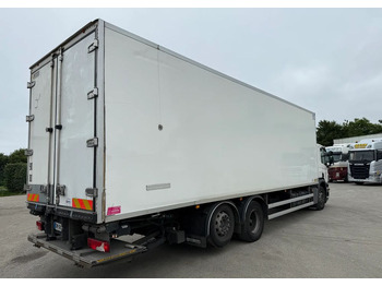 Caminhão frigorífico Scania P320: foto 5