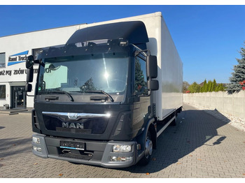 Caminhão furgão MAN TGL 12.250