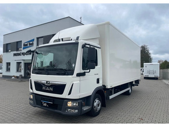 Caminhão furgão MAN TGL