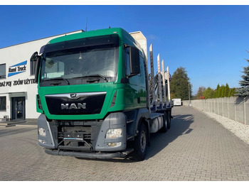 Caminhão florestal MAN TGX 26.500