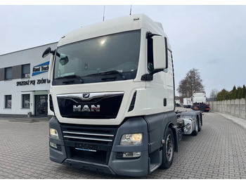 Caminhão transportador de contêineres/ Caixa móvel MAN TGX