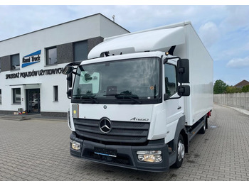 Caminhão furgão MERCEDES-BENZ Atego 818
