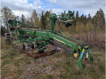 Máquina para produção de feno KRONE Swadro
