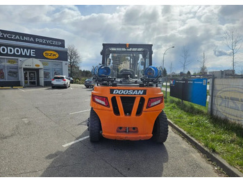 Empilhadeira a gás Doosan G60S-7: foto 3