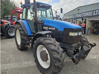 Trator NEW HOLLAND 8360