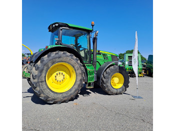 Locação de  JOHN DEERE  6210R JOHN DEERE  6210R: foto 3
