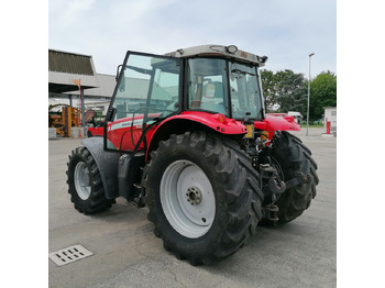 Trator MASSEY FERGUSON: foto 4 Trator MASSEY FERGUSON: foto 4