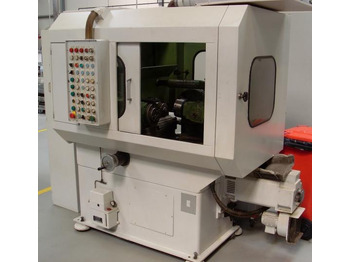 Máquina para metais