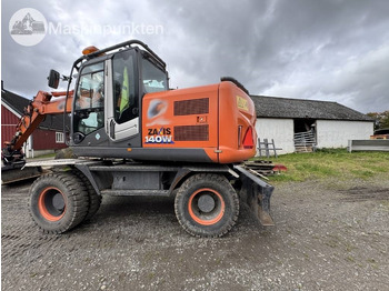 Escavadeira de rodas Hitachi ZX 140 W-3: foto 2