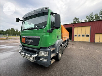 Caminhão tanque MAN TGS 26.480
