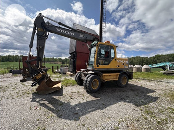 Escavadeira de rodas VOLVO EW160B