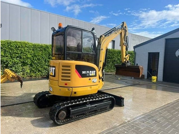 Mini escavadeira CATERPILLAR 302.7DCR