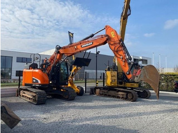 Escavadora de rastos Doosan DX140 LCR-5: foto 5