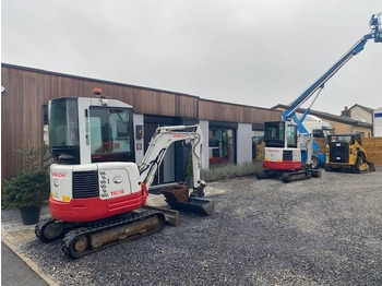 Mini escavadeira TAKEUCHI TB23R