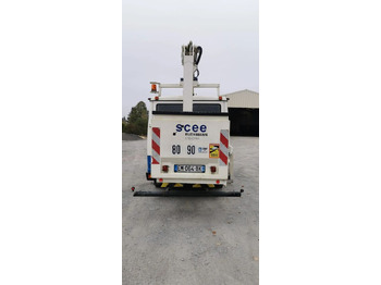 Caminhão com plataforma aérea Mercedes-Benz VARIO 815D 17 M: foto 5