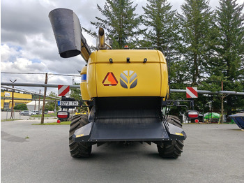 Ceifeira debulhadora New Holland CX 8.90: foto 4