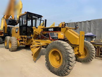 Motoniveladora CATERPILLAR 140G