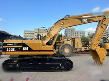 Escavadora de rastos CATERPILLAR 320BL
