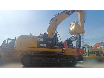 Escavadora de rastos CATERPILLAR 320C