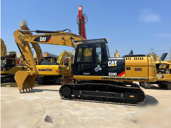 Escavadora de rastos CATERPILLAR 320D