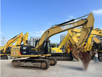 Escavadora de rastos CATERPILLAR 323D