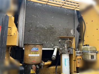 Escavadora de rastos CATERPILLAR 329D: foto 5