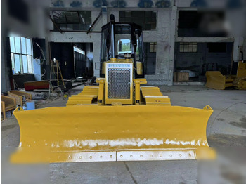 Buldôzer CATERPILLAR D4C: foto 2