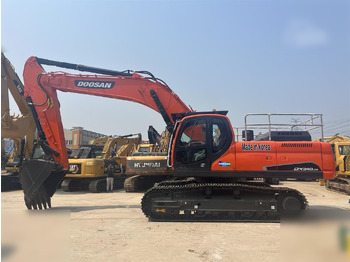 Escavadora de rastos DOOSAN DX340LC