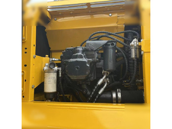 Escavadora de rastos KOMATSU PC240 LC-8: foto 5