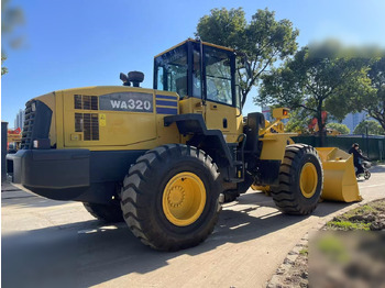 Carregadeira de rodas KOMATSU WA320-5: foto 5
