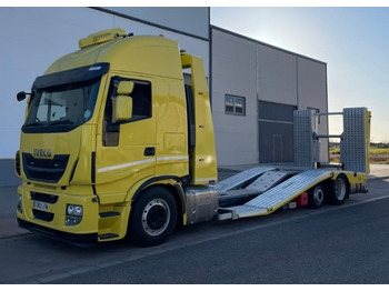 Caminhão transporte de veículos IVECO