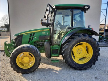 Trator JOHN DEERE 5100R