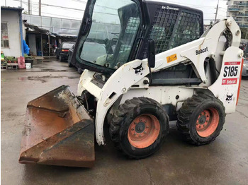 Mini carregadeira BOBCAT S185: foto 4