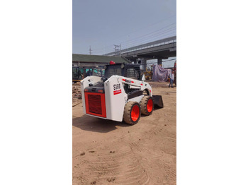 Mini carregadeira BOBCAT S160