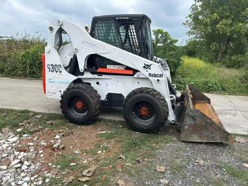 Mini carregadeira BOBCAT S300