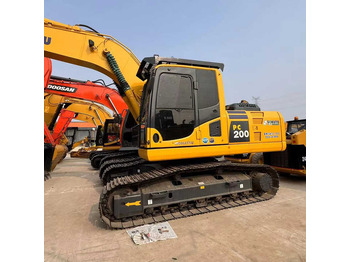 Escavadeira KOMATSU PC200-8