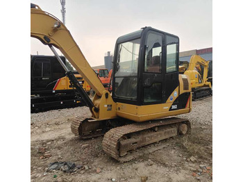 Escavadora de rastos CATERPILLAR 306D