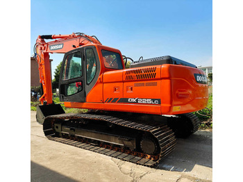 Escavadeira DOOSAN