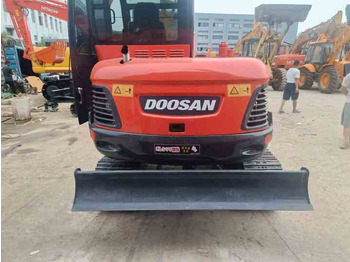 Mini escavadeira Used Mini Excavator DX55-9C Doosan Excavator 5 Tonnes High Performance Low Price for Sale Dh55 Dh60 Dx55 Dx60 in Stock: foto 4