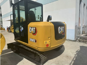 Escavadora de rastos CATERPILLAR 306E2