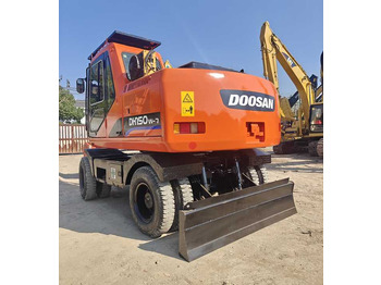 Escavadeira de rodas Good Condition Original Doosan DH150w-7 Wheel Excavator 15 Tons Used Doosan Dh150w-7 Excavator Used Wheel Excavator for Sale [ Copy ]: foto 3